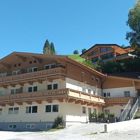 Haus Dienten Top 11 Динтен-ам-Хохкёниг Экстерьер фото
